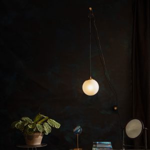 Dutchbone Wandlamp 'Bulan' 76cm